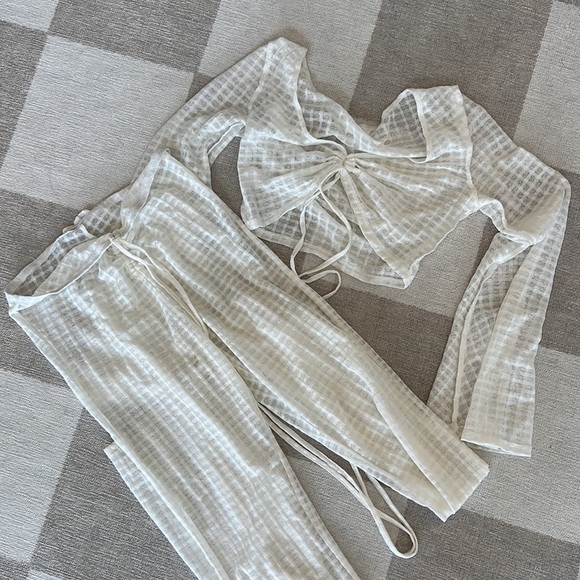 Ivory Can’t Be More Obvious Pants Set - Picture 5 of 5